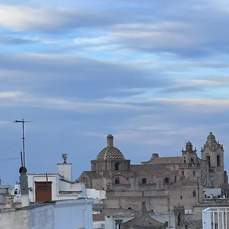 Casa Della Nonna * オストゥーニ